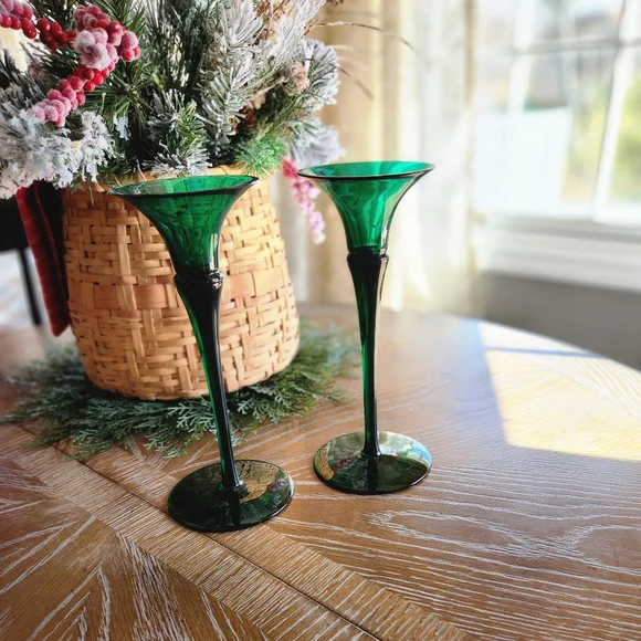 Oneida Hand Cut and Blown Christmas Green tapered candle holders - Picture 1 of 5